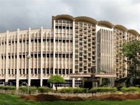 IIT Bombay moves into top 150 in QS world university ranking