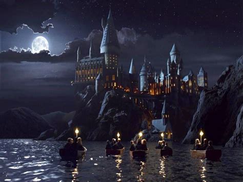 Hogwarts Castle Wallpaper - WallpaperSafari