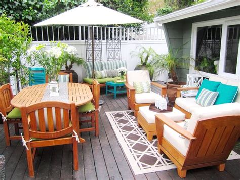 Wood Deck Furniture Ideas | Patio furniture layout, Patio design, Small ...