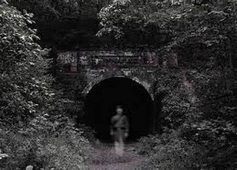 Scariest stories : -The haunted Sensabaugh tunnel