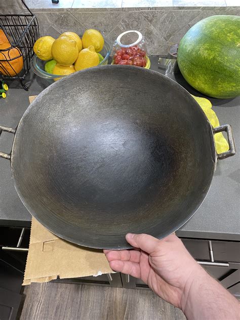 [wokshop] 15” cast iron wok just seasoned : r/wok