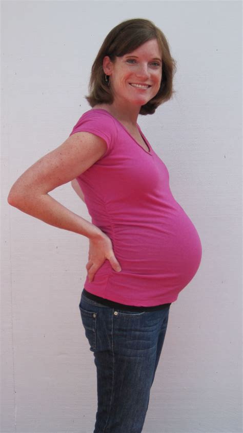 35 weeks pregnant – The Maternity Gallery