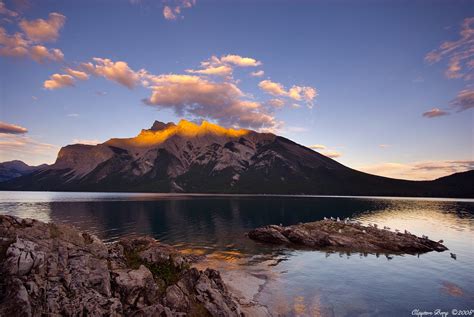 Lake Minnewanka - Landscape - Photo.net