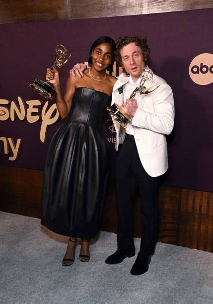 Ayo Edeberi and Jeremy Allen White - The 75th Primetime Emmy Awards (2024) - FamousFix