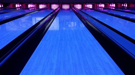 Bowling Alley | Capitol Bowl | 916-371-4200 | ross@capbowl.com