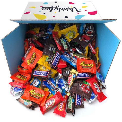 Halloween Candy & Chocolate Mix Bulk Value (90 oz) 750408345349 | eBay