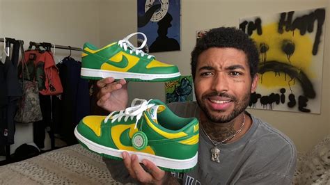 NIKE "BRAZIL" DUNKS REVIEW + ON FOOT!!! - YouTube