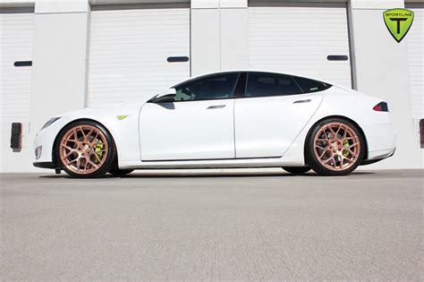 Tesla Model S Gold Edition Wheels by T Sportline - GTspirit