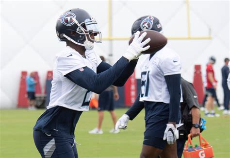 Highlights of Julio Jones at His First Titans Practice