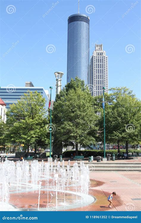 Westin Hotel, Downtown Atlanta, GA Editorial Photography - Image of ...