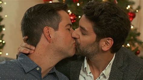 Lifetime’s First LGBTQ+ Christmas Movie, ‘The Christmas Setup,’ Is ...