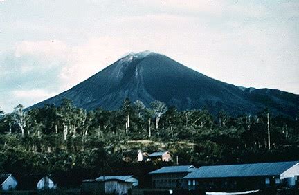 Ulawun | Volcano World | Oregon State University