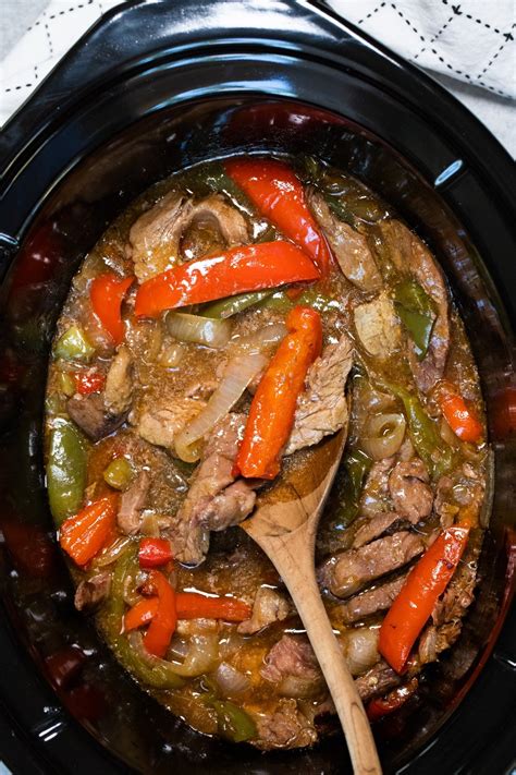 Slow Cooker Pepper Steak - The Magical Slow Cooker