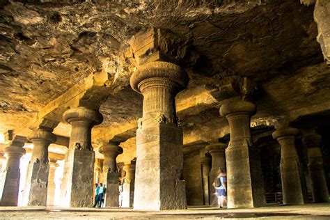 Elephanta Caves in Mumbai: The Complete Guide