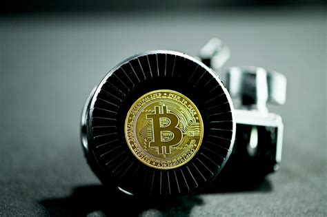 Riot Platforms Makes Monumental Purchase of 33,280 Bitcoin Mining Rigs ...