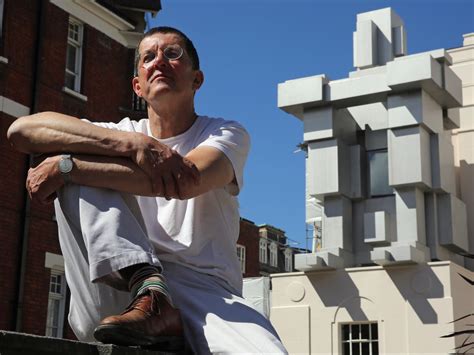 The Angel of the North sculptor Antony Gormley puts politicians in ...