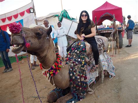 THE ULTIMATE GUIDE TO THE PUSHKAR CAMEL FAIR - Third Eye Traveller ...