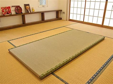 Handcrafted in Japan, these tatami floor mats exude warmth, softness ...