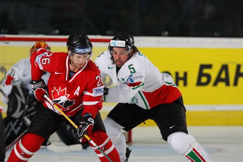 IIHF - Viktor Szelig