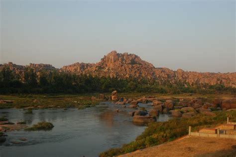 Hampi - Ruins & Rocks by Sasha Menon | Tripoto