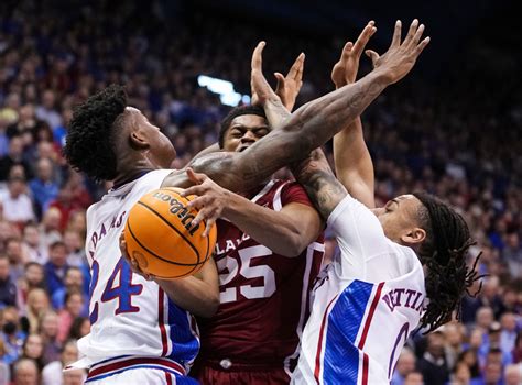 OU Basketball: Oklahoma Succumbs to No. 2 Kansas' Late Rally in the Phog - Sports Illustrated ...