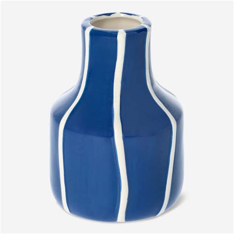 Vase £3| Flying Tiger Copenhagen