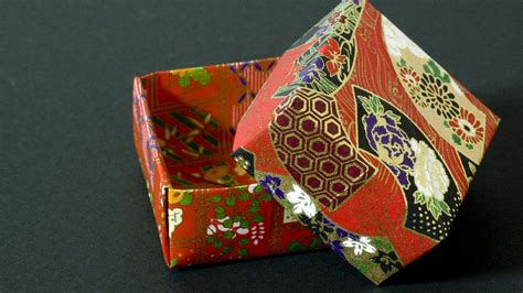 How to Make a Traditional Origami Box - Masu Box