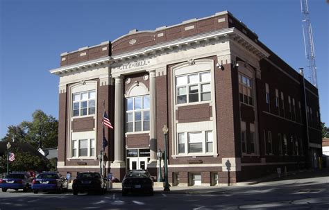 Places To Go, Buildings To See: City Hall - Columbia City, Indiana