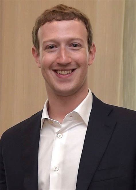 Mark Zuckerberg Height, Weight, Age, Spouse, Family, Facts, Biography