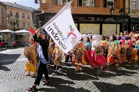 Angklung Music Group Tours Japan - Tourism Indonesia