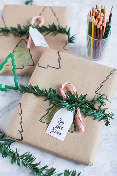 Free Printable Christmas Gift Tags and DIY Custom Wrapping Paper ...