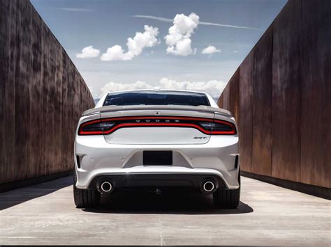 Dodge Charger Hemi Hellcat Is Fastest Sedan - Business Insider