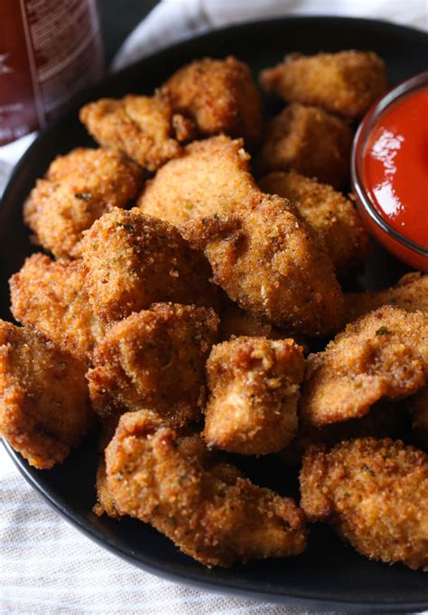 Homemade Spicy Chicken Nuggets | Cookies and Cups