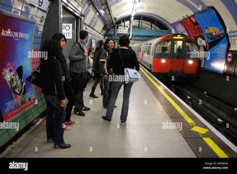 Green Park Tube Station London Stock Photo - Alamy