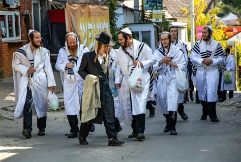 A quiet Uman Rosh Hashanah in pictures - Breslov News