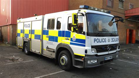 British Transport Police Emergency Response Unit Tender - taken 13/12/14 (OC) 4224x2368 : r ...