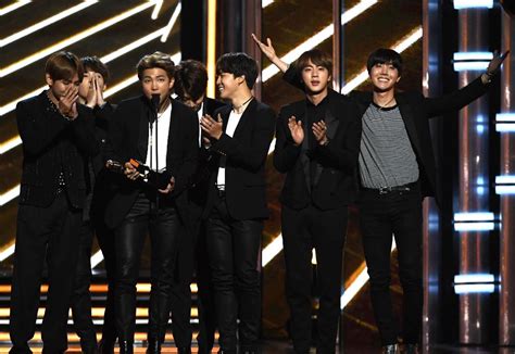 Relive BTS Winning "Top Social Artist" At The Billboard Music Awards ...