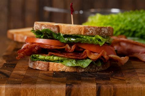 Ultimate BLT Sandwich Recipe - Dinner, then Dessert