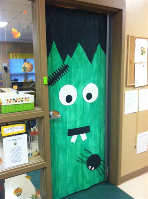 Happy Halloween classroom door fall preschool school ideas | Seasons - Fall | Pinterest ...