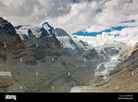 Pasterze glacier at Grossglockner mountain, Austria Stock Photo - Alamy