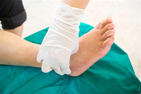 Peripheral Neuropathy Treatment for Legs and Feet