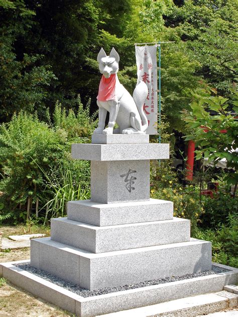 Kitsune 01 - Inari Shrine by Kinyin on DeviantArt