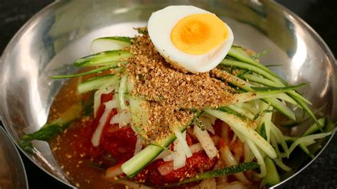 Bibim-naengmyeon 비빔냉면 (Cold, spicy, chewy noodles) recipe by Maangchi