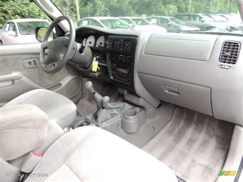 Charcoal Interior 2004 Toyota Tacoma SR5 Xtracab 4x4 Photo #69427273 ...