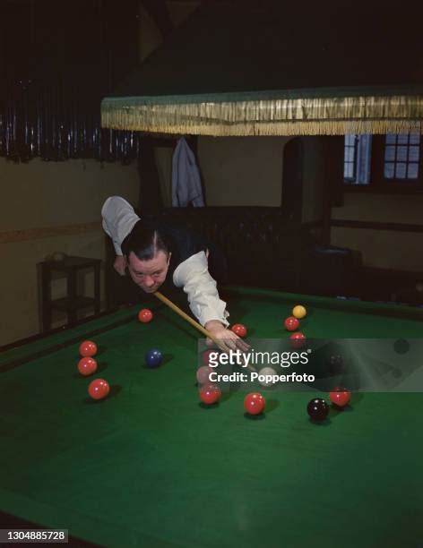 Joe Davis Snooker Player Photos and Premium High Res Pictures - Getty Images