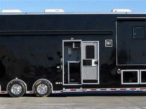 Race Car Haulers With Living Quarters Ft Hauler - dogearstudios