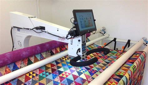 WHAT IS THE BEST LONG ARM QUILTING MACHINE ON THE MARKET TODAY? That's ...