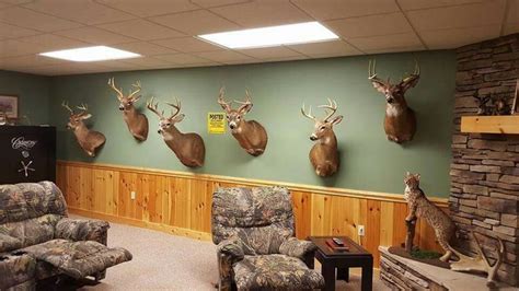 Great Trophy Room | Hunting room, Trophy rooms, Home decor