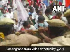 Tamil Nadu Farmers Protest: Latest News, Photos, Videos on Tamil Nadu Farmers Protest - NDTV.COM