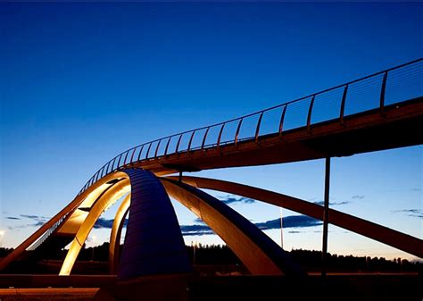 Da Vinci Bridge Vebjørn Sand Norway | Pedestrian bridge, Bridge, Golden horn